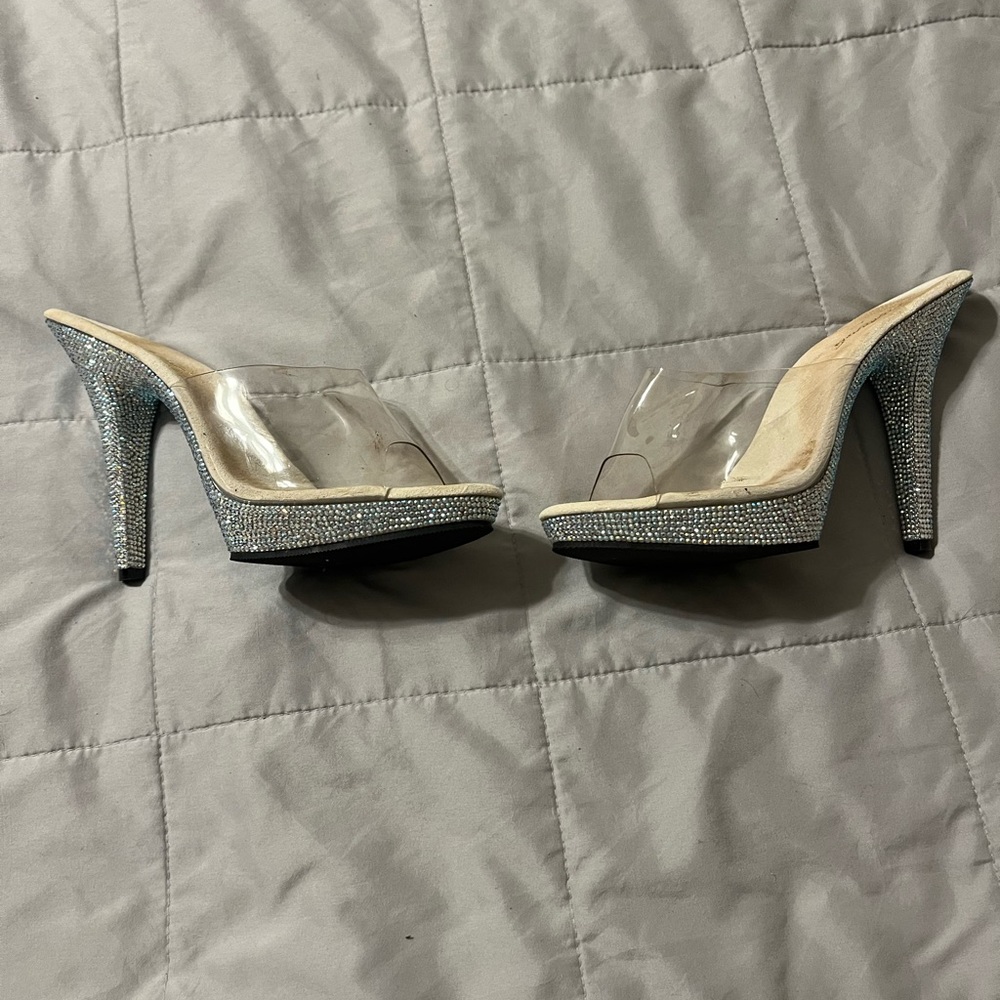 Competition heels